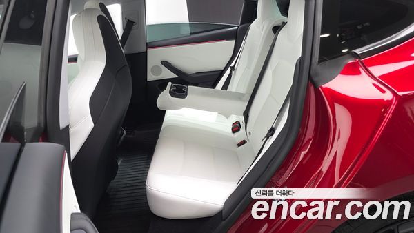 Tesla Model 3 2025, фото 17