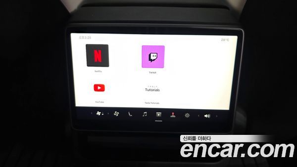 Tesla Model 3 2025, фото 28