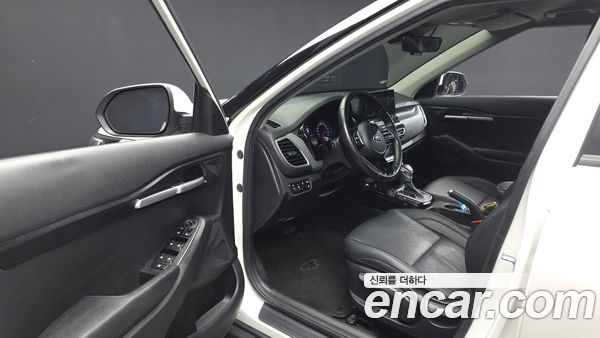 Kia Seltos 2021, фото 10