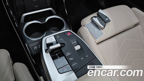 BMW X1 2025, фото 11