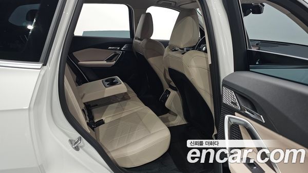 BMW X1 2025, фото 15