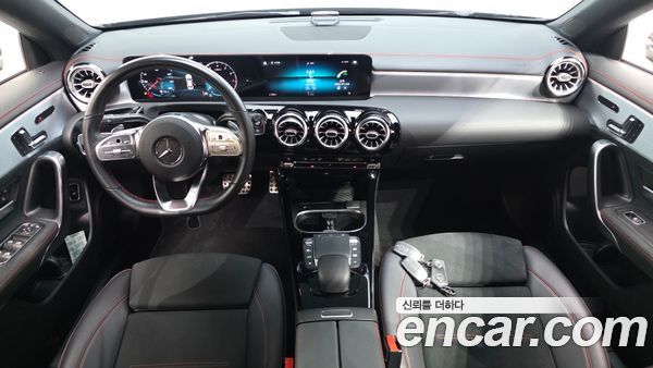 Mercedes-Benz CLA 2021, фото 10