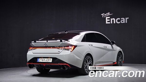 Hyundai Elantra 2022, фото 2