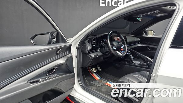 Hyundai Elantra 2022, фото 13