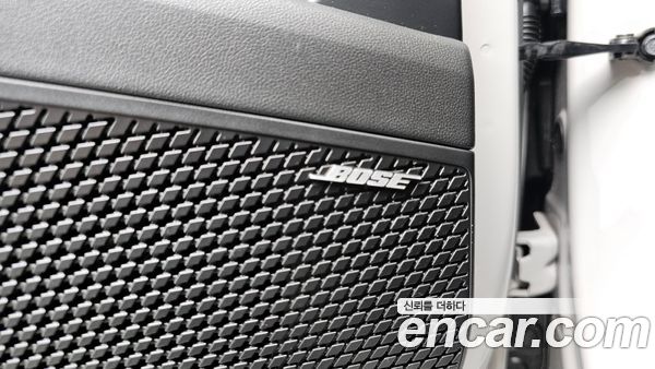 Hyundai Elantra 2022, фото 34
