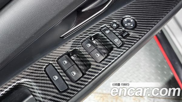 Hyundai Elantra 2022, фото 35