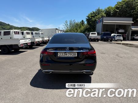 Mercedes-Benz E-Class 2021, фото 7