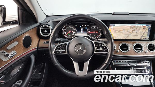 Mercedes-Benz E-Class 2020, фото 14