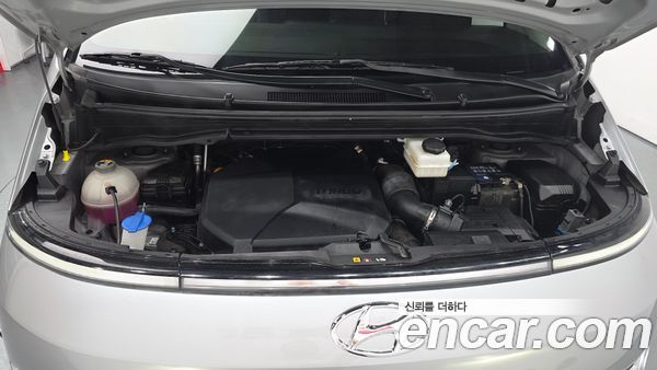Hyundai Staria 2022, фото 6