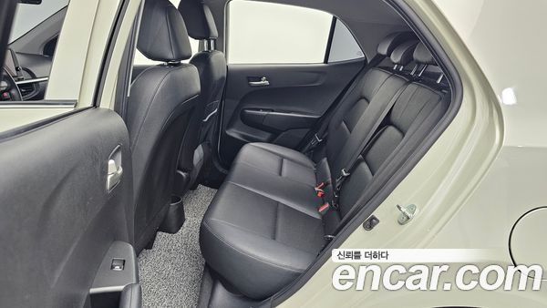 Kia Picanto 2023, фото 18