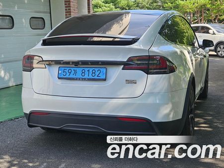 Tesla Model X 2023, фото 5