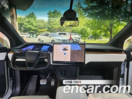 Tesla Model X 2023, фото 10