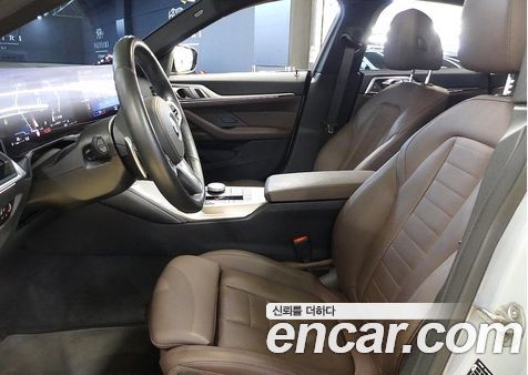 BMW 4 Series 2024, фото 10