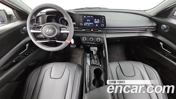 Hyundai Elantra 2021, фото 10