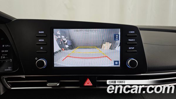 Hyundai Elantra 2021, фото 22