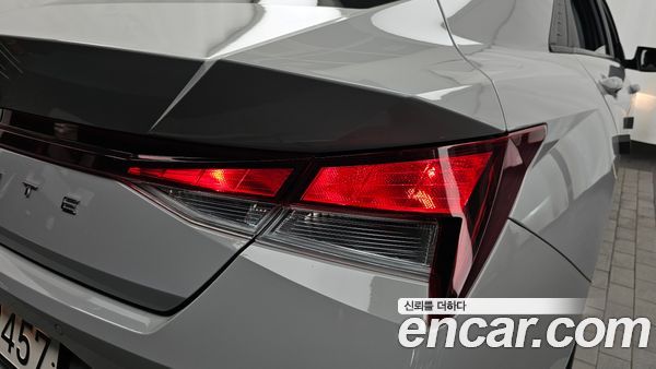 Hyundai Elantra 2021, фото 9