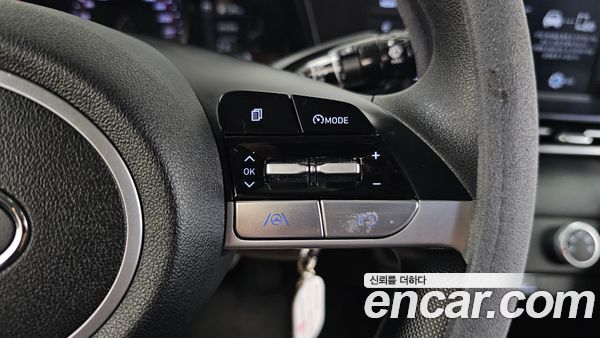 Hyundai Elantra 2021, фото 31