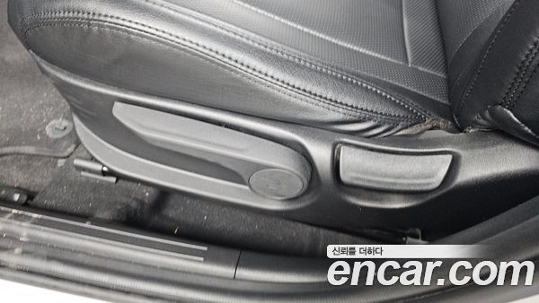 Hyundai Elantra 2021, фото 32