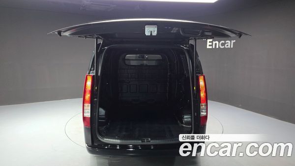 Hyundai Staria 2022, фото 20
