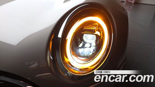 MINI CLUBMAN 2024, фото 8