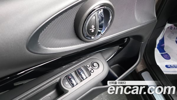 MINI CLUBMAN 2024, фото 29