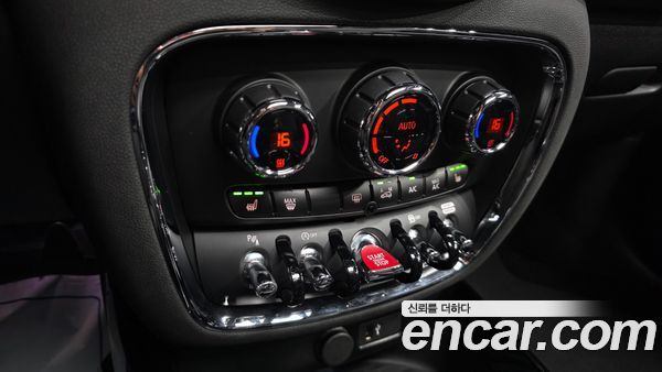 MINI CLUBMAN 2024, фото 36