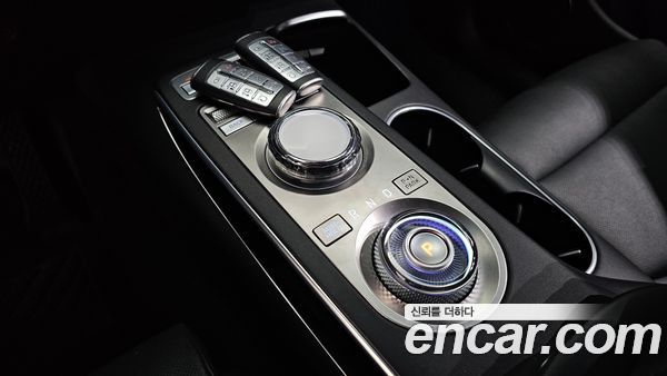 Genesis GV70 2021, фото 9