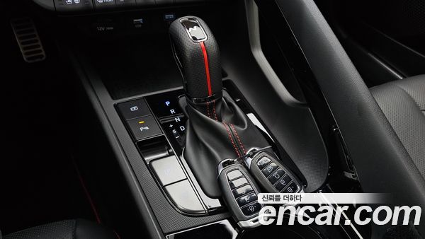Hyundai Elantra 2021, фото 11