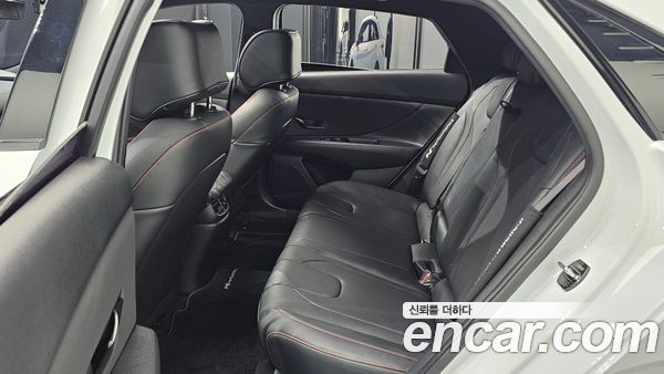 Hyundai Elantra 2021, фото 17