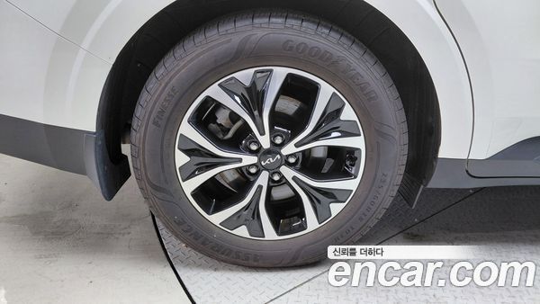 Kia Carnival 2023, фото 5
