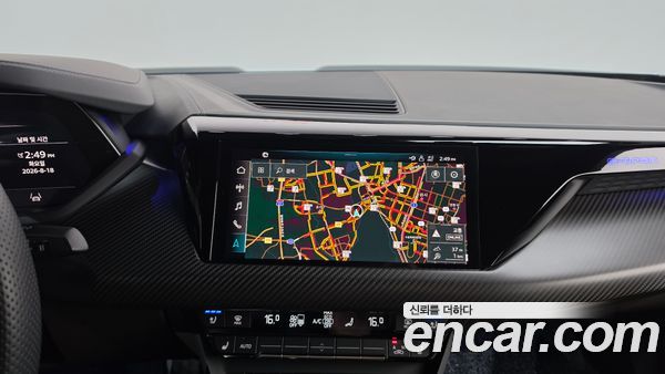 Audi e-tron GT 2023, фото 19