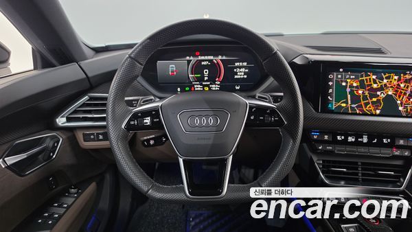 Audi e-tron GT 2023, фото 20