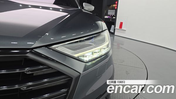 Audi A8 2021, фото 7
