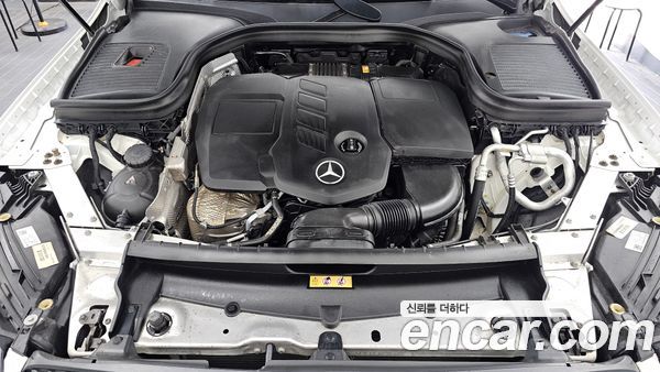Mercedes-Benz GLC 2021, фото 6