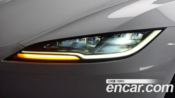 Tesla Model 3 2024, фото 7