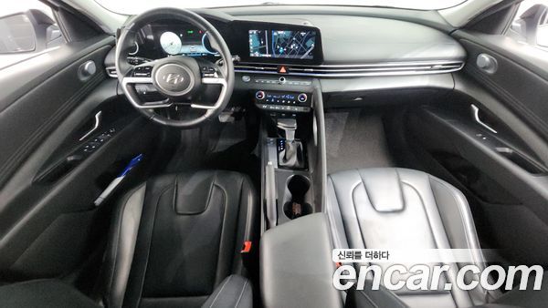 Hyundai Elantra 2021, фото 10