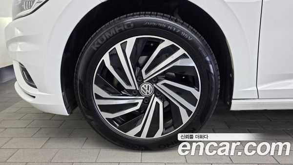 Volkswagen Jetta 2021, фото 5