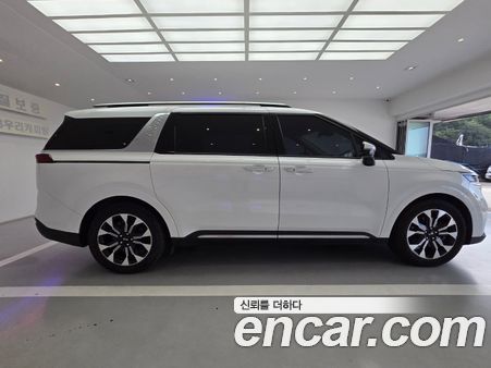 Kia Carnival 2021, фото 5
