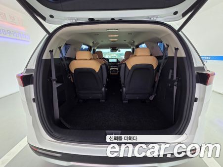 Kia Carnival 2021, фото 6