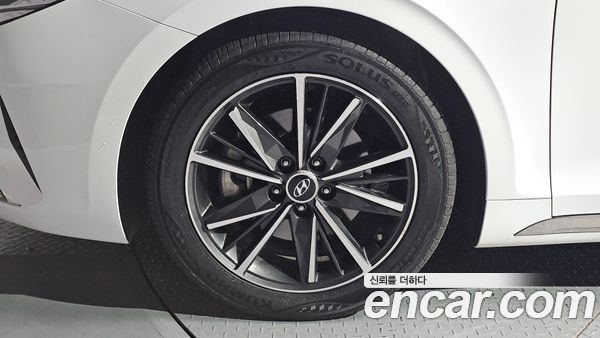 Hyundai Grandeur 2023, фото 5