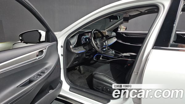 Hyundai Grandeur 2023, фото 13