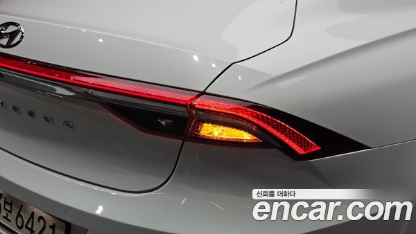 Hyundai Grandeur 2023, фото 9