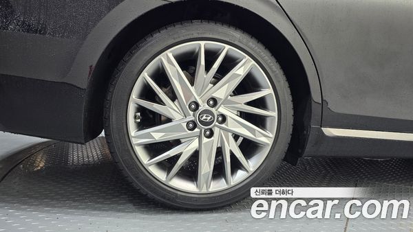 Hyundai Grandeur 2023, фото 5