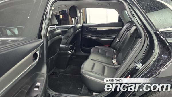 Hyundai Grandeur 2023, фото 16
