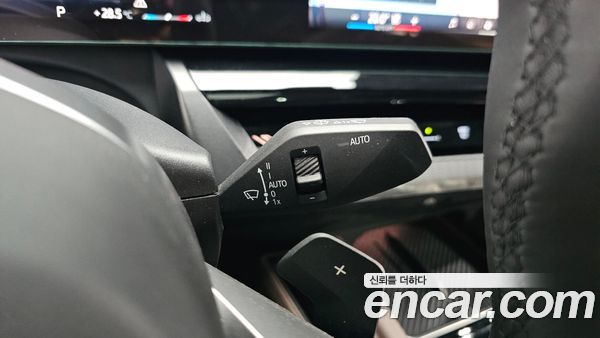 BMW 5 Series 2024, фото 28