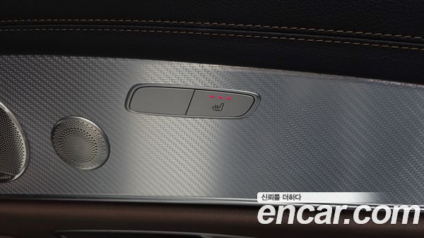 Mercedes-Benz E-Class 2021, фото 24