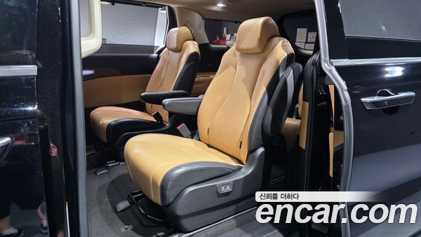 Kia Carnival 2022, фото 14