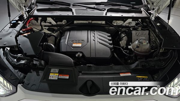 Audi Q5 2023, фото 6