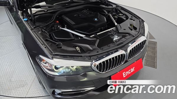 BMW 5 Series 2020, фото 6