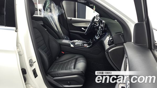 Mercedes-Benz GLC 2020, фото 16